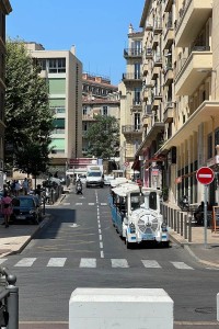 La plaque insolite des citoyens de la rue Bonneterie
