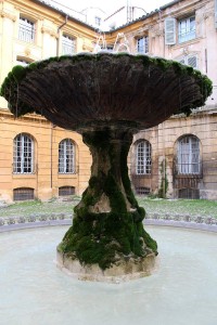 Phallus et cinéma sur la place d'Albertas !