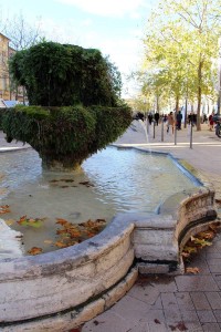 La fontaine des Neuf Canons : entre tank et moutons !