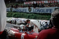Quand Yves Montand devient pilote pour le film Grand Prix