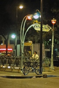 Incendie du métro Couronnes : la pire tragédie du métro parisien